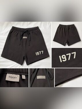 Essentials Men’s Black Fleece Shorts with 1977 Graphic
